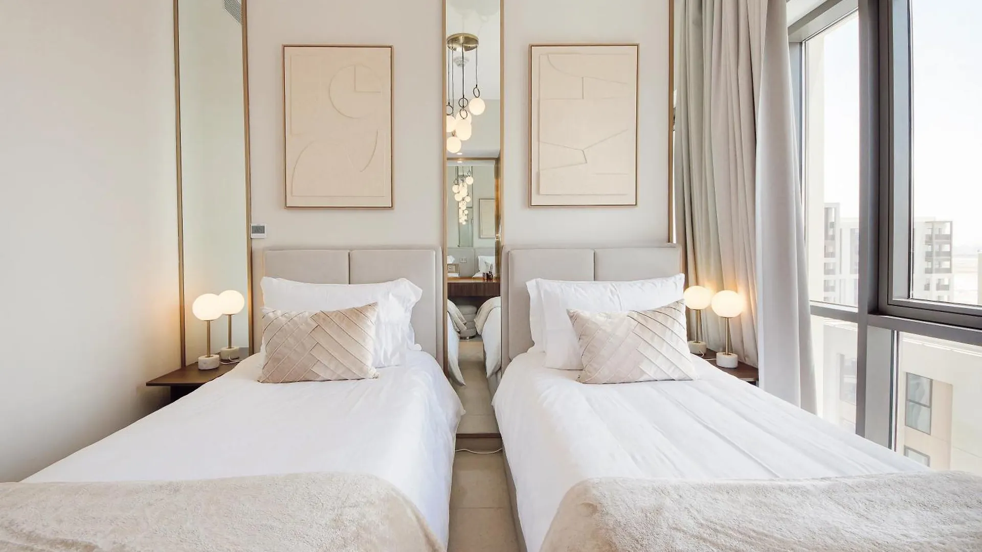 Modern 2Br Apartment - Vida Residences Creek Beach - Creek Beach Access Dubai